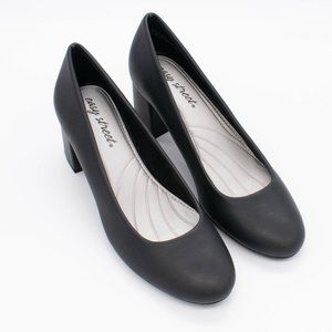 Easy Street Women's Proper Dress Pump